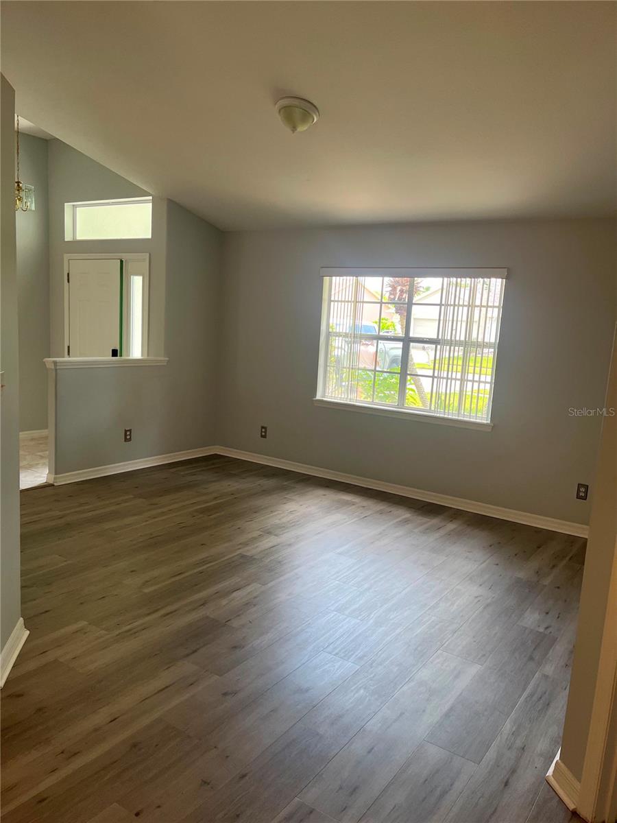 WEST LAKE VILLAGE UNIT 02 - Residential Lease