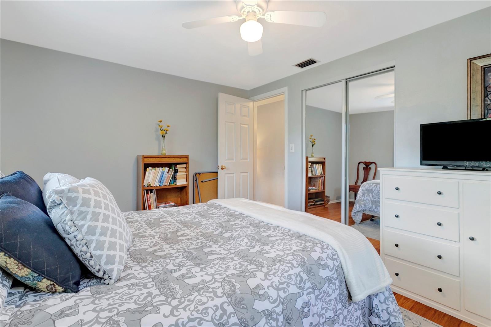 CROSS BAYOU ESTATES 3RD ADD - Residential