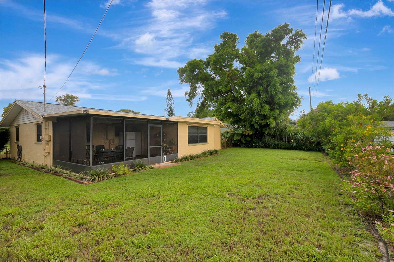 CROSS BAYOU ESTATES 3RD ADD - Residential