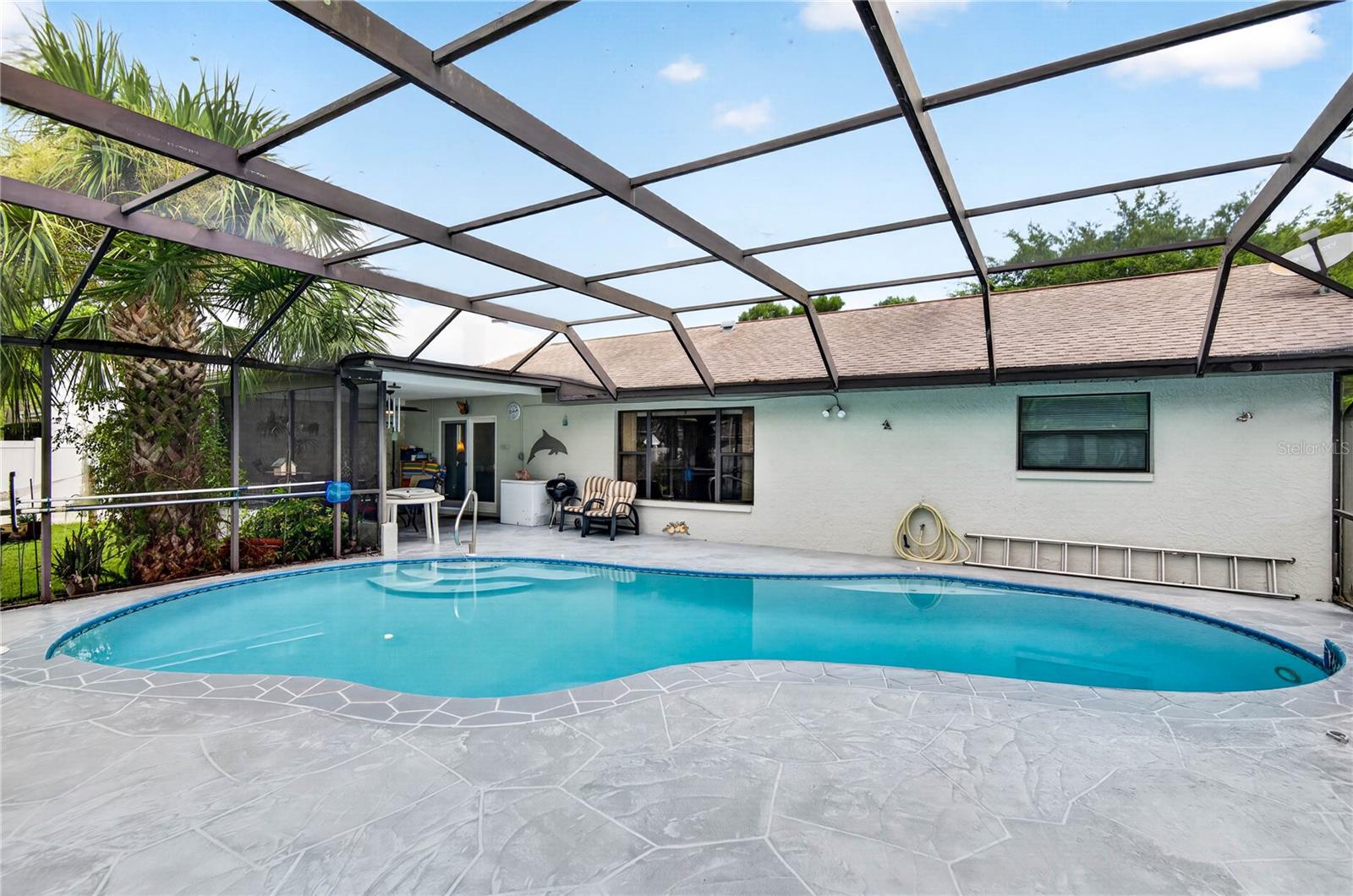 LAKESIDE WOODLANDS - Residential