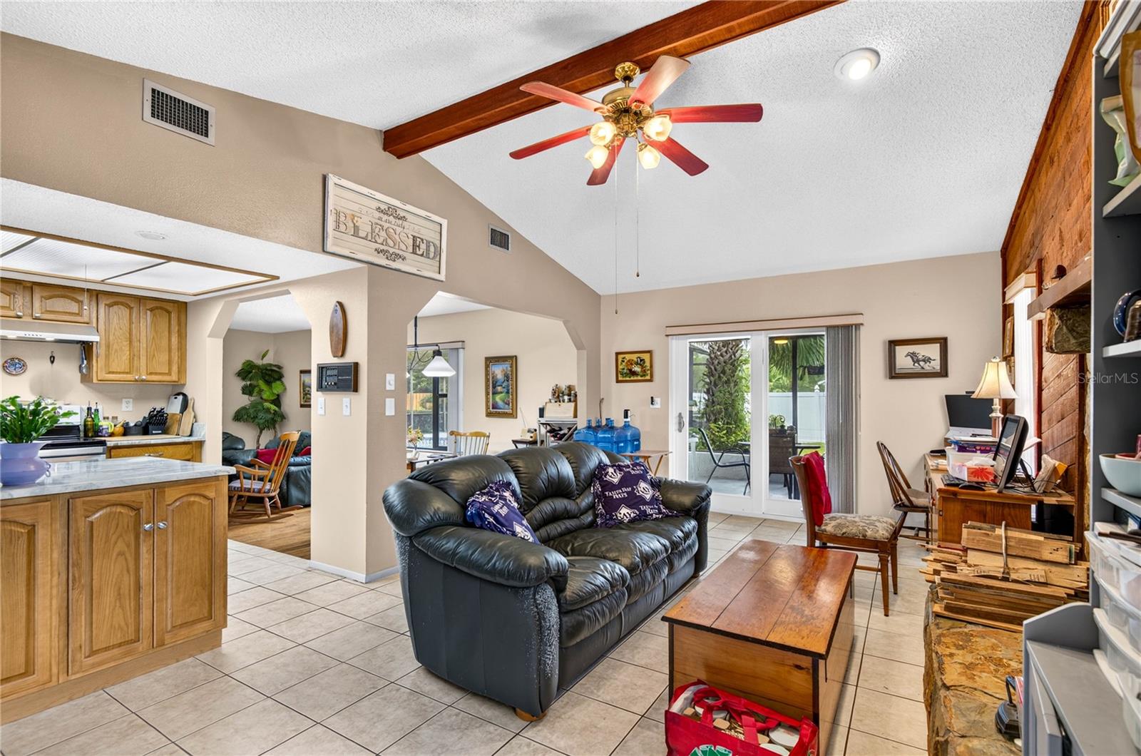 LAKESIDE WOODLANDS - Residential