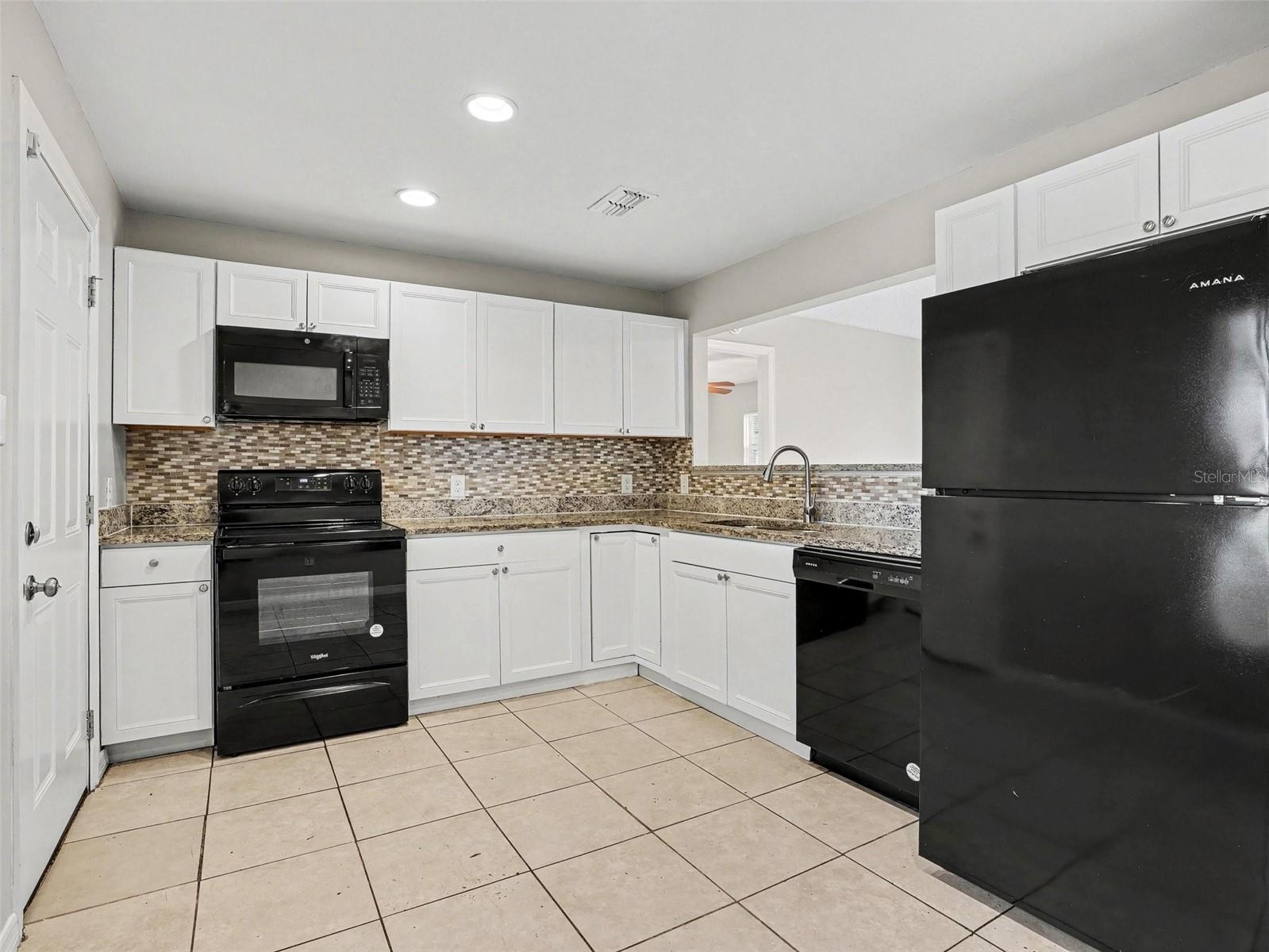 POINCIANA NBRHD 01 VILLAGE 03 - Residential