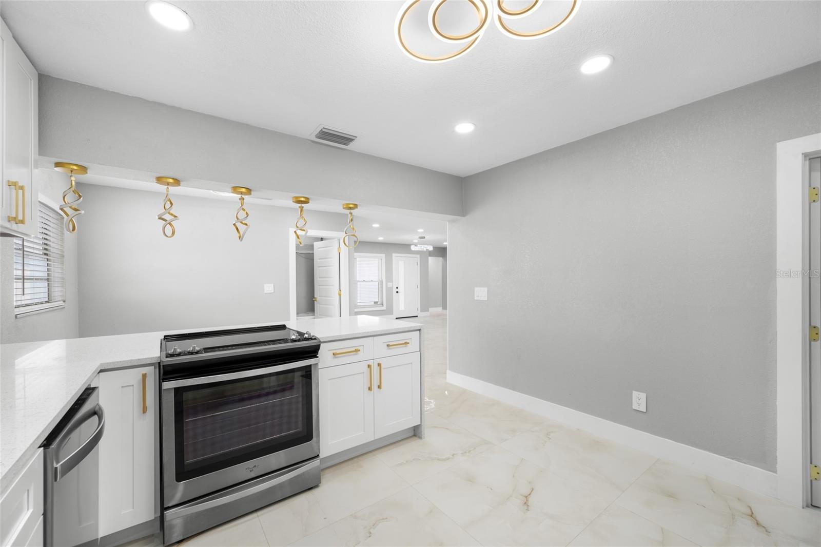 GROVE PARK ESTATES UNIT 7 - Residential