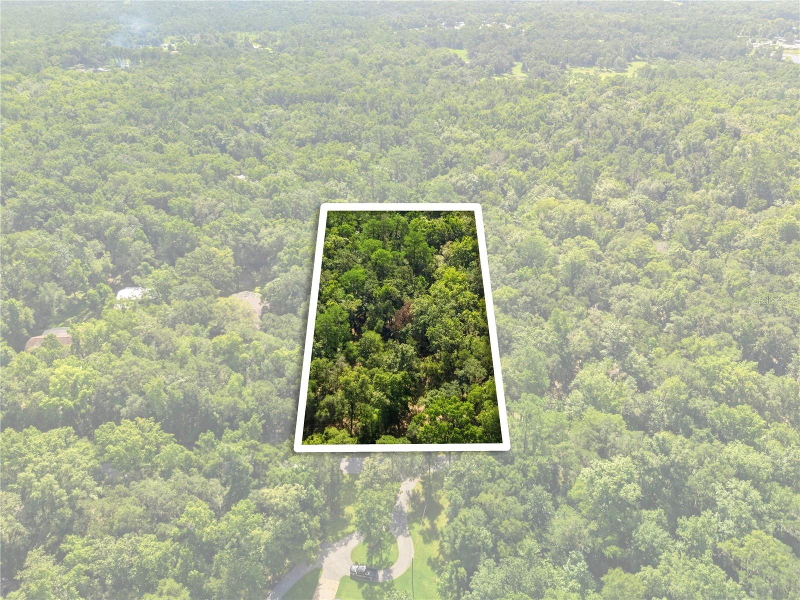 ROYAL OAKS ESTATE - Land