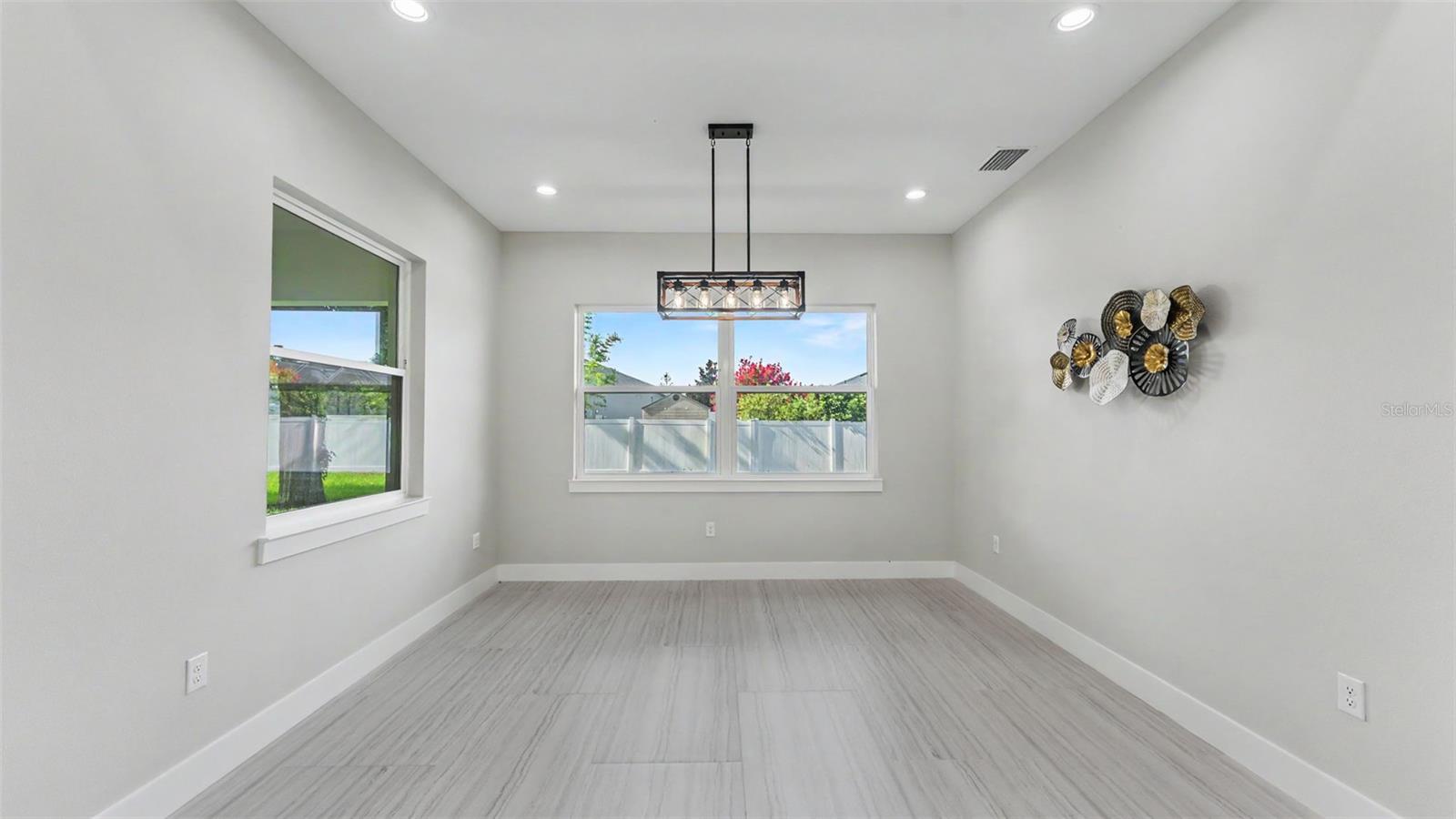 SUNRISE LANDING - Residential