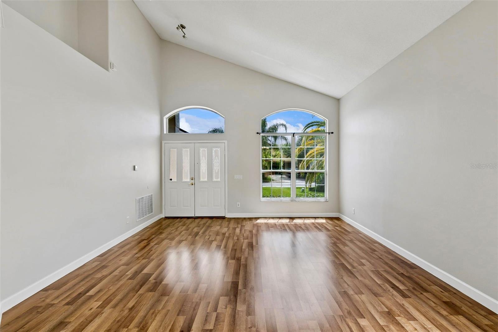 WATERFORD CHASE VILLAGE TR B & - Residential