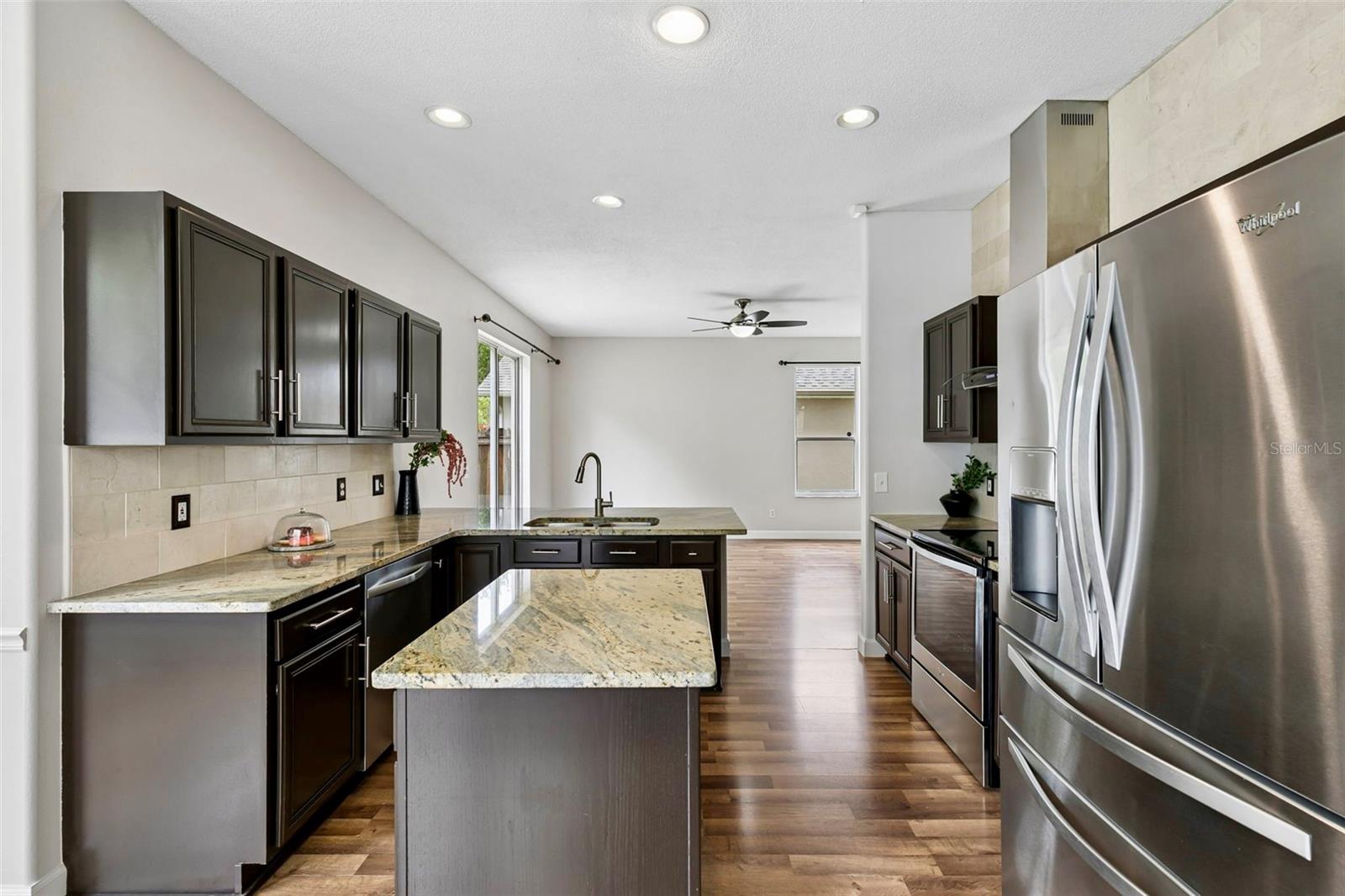 WATERFORD CHASE VILLAGE TR B & - Residential