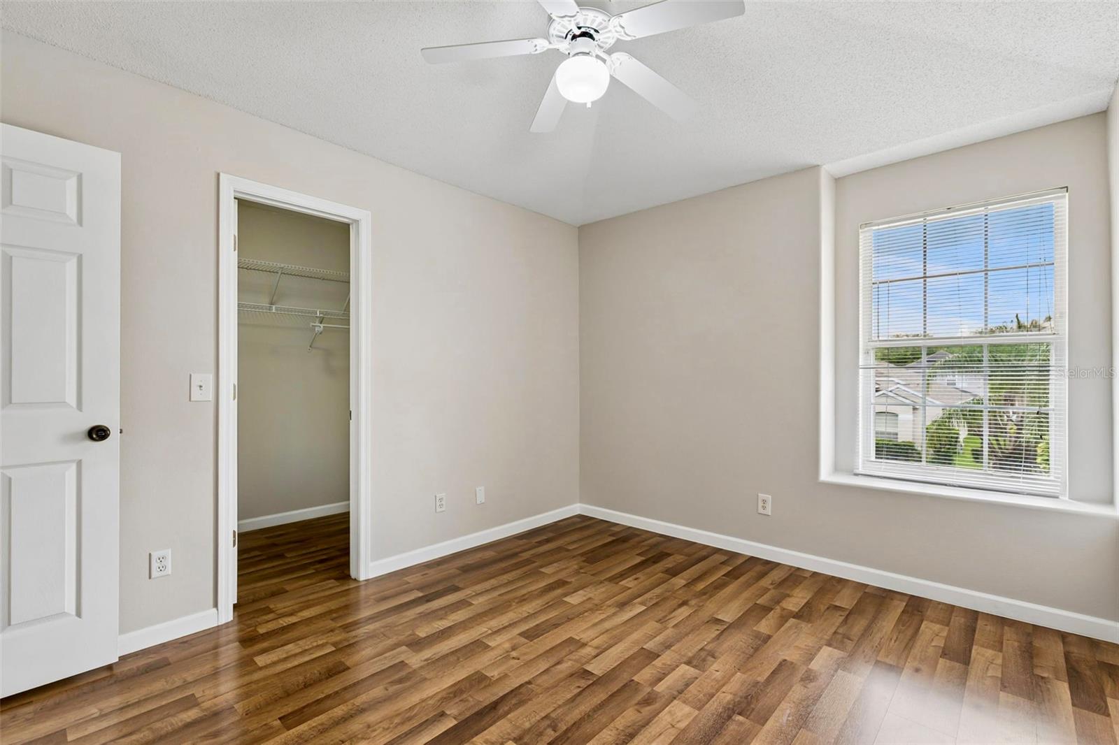 WATERFORD CHASE VILLAGE TR B & - Residential