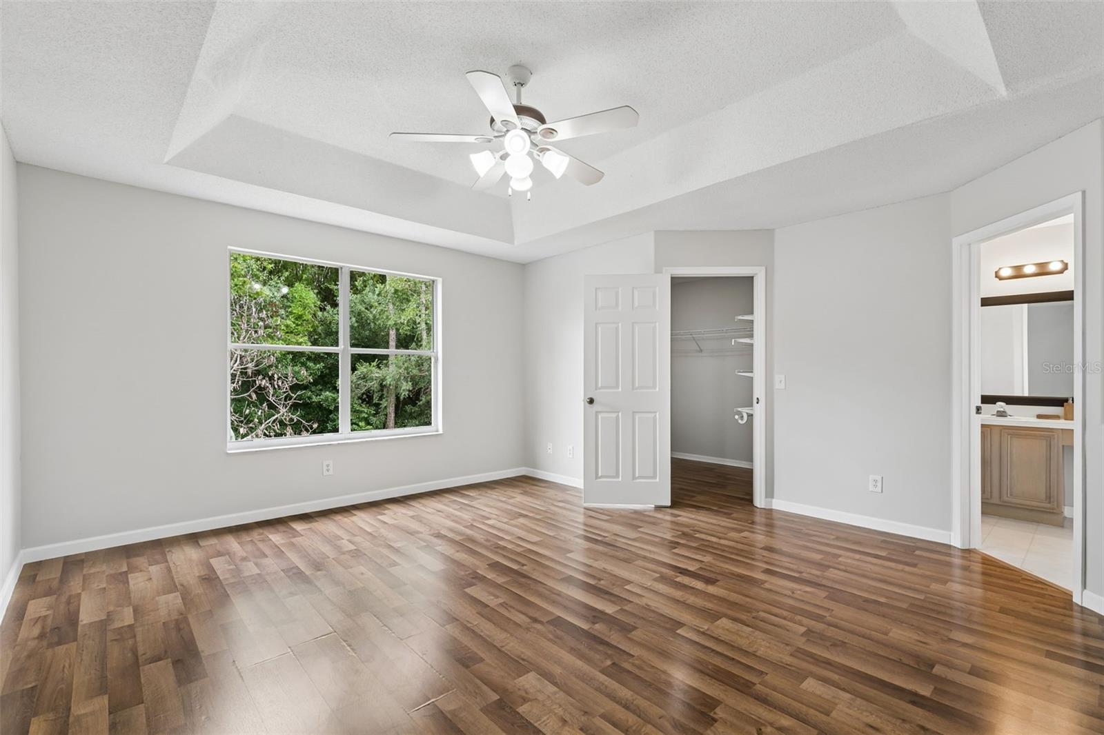WATERFORD CHASE VILLAGE TR B & - Residential