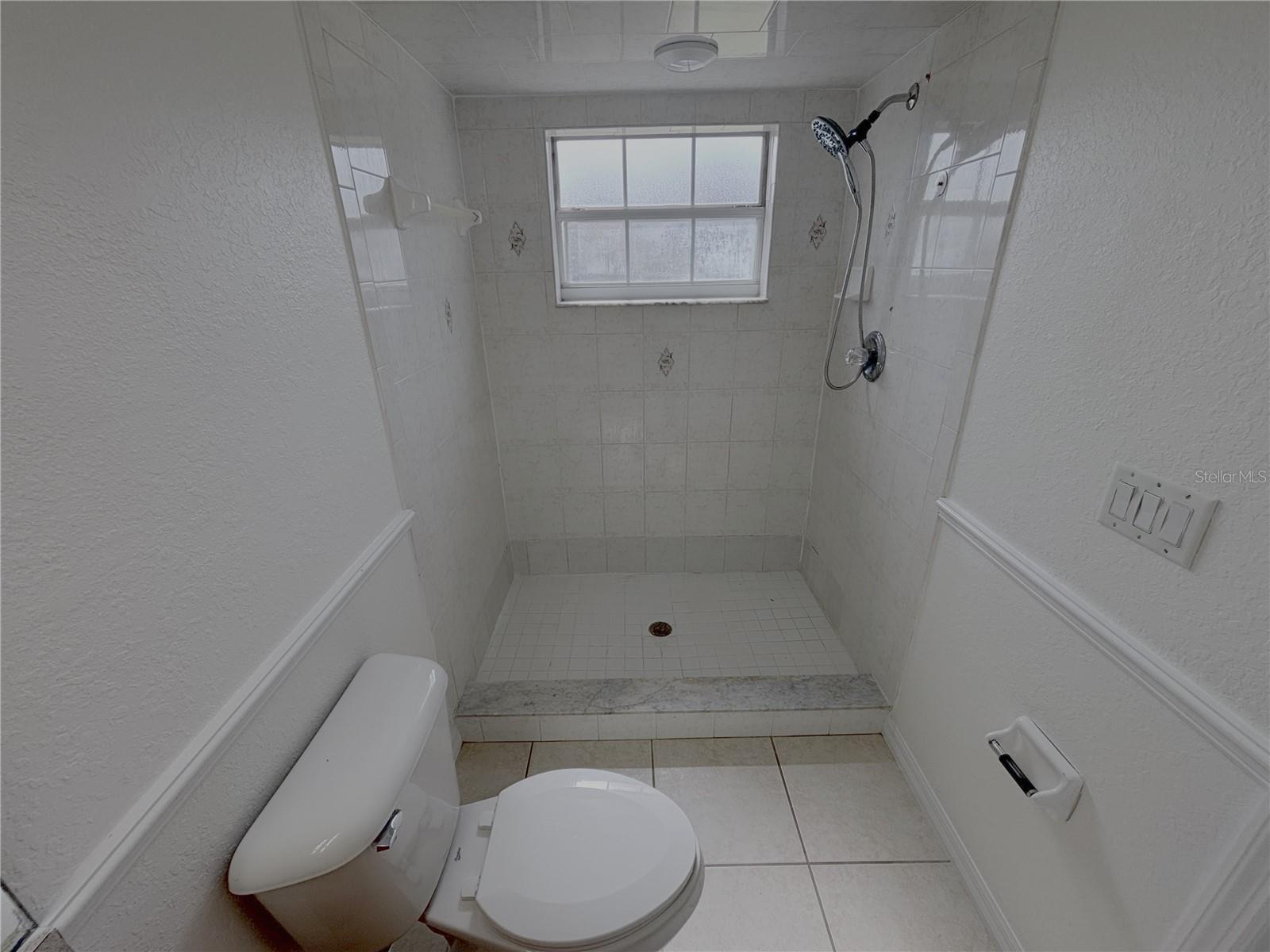 EMERALD POINT - Residential Lease