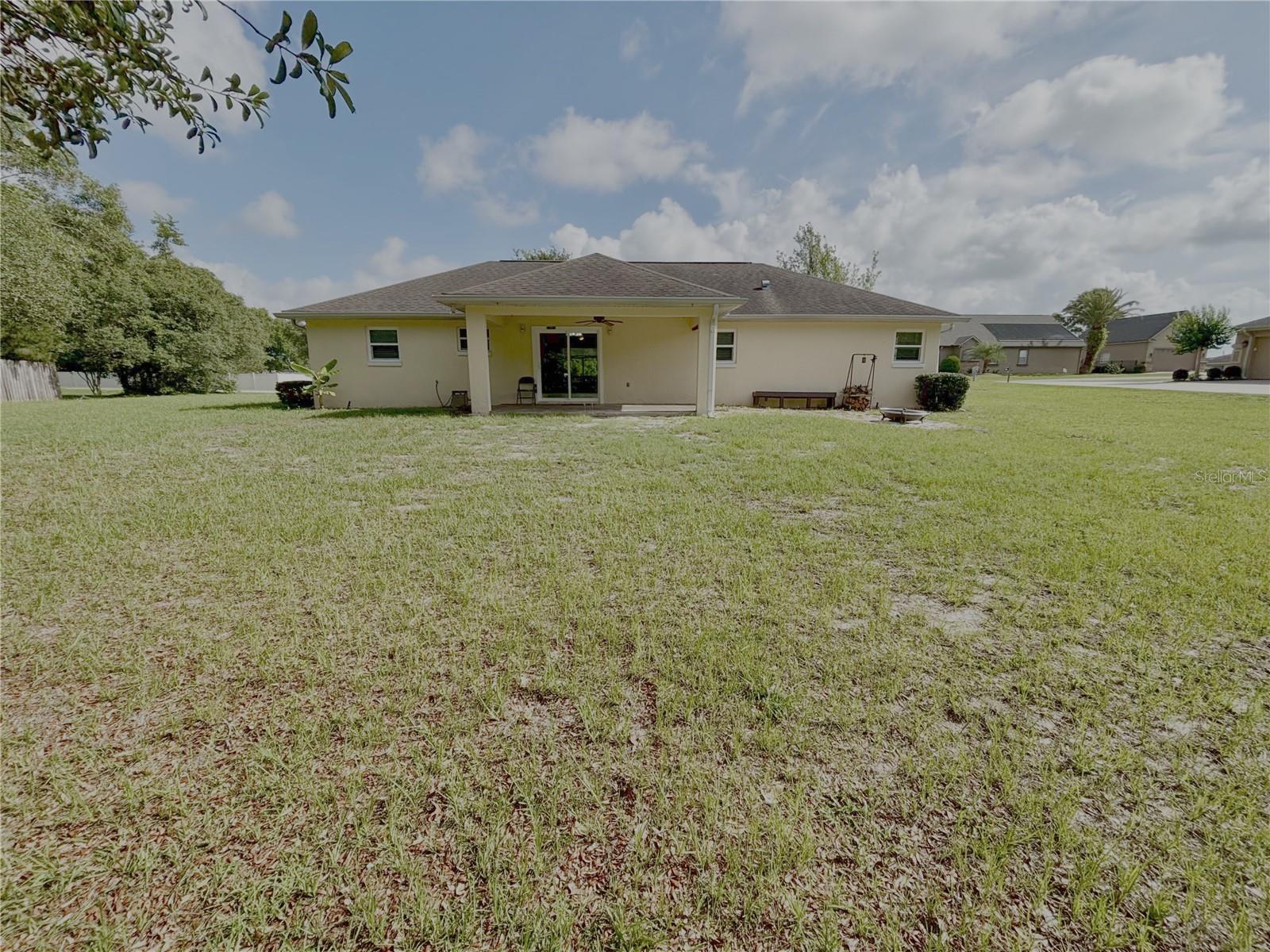 EMERALD POINT - Residential Lease