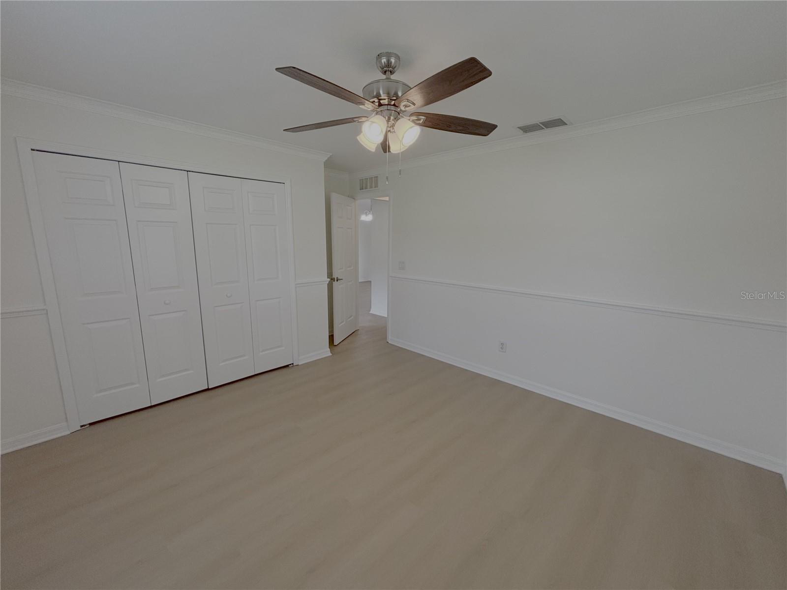 EMERALD POINT - Residential Lease