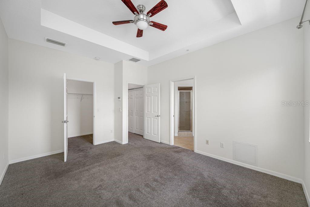 BAYOU GRANDE TOWNHOM - Residential Lease