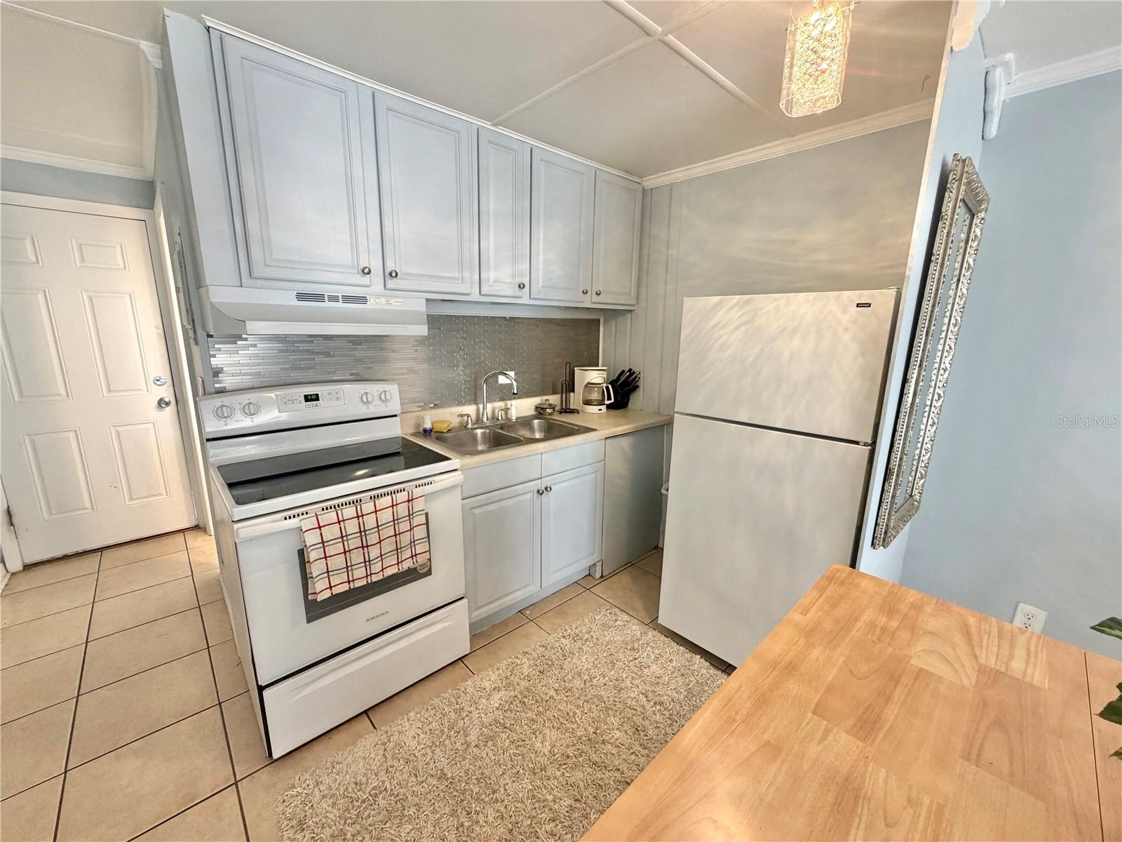 VACATION VILLAGE CONDO - Residential