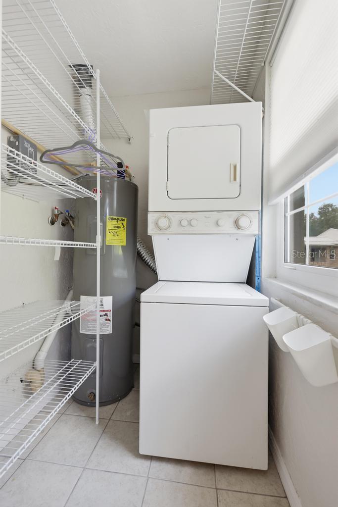 YORKFIELD SQUARE CONDO - Residential