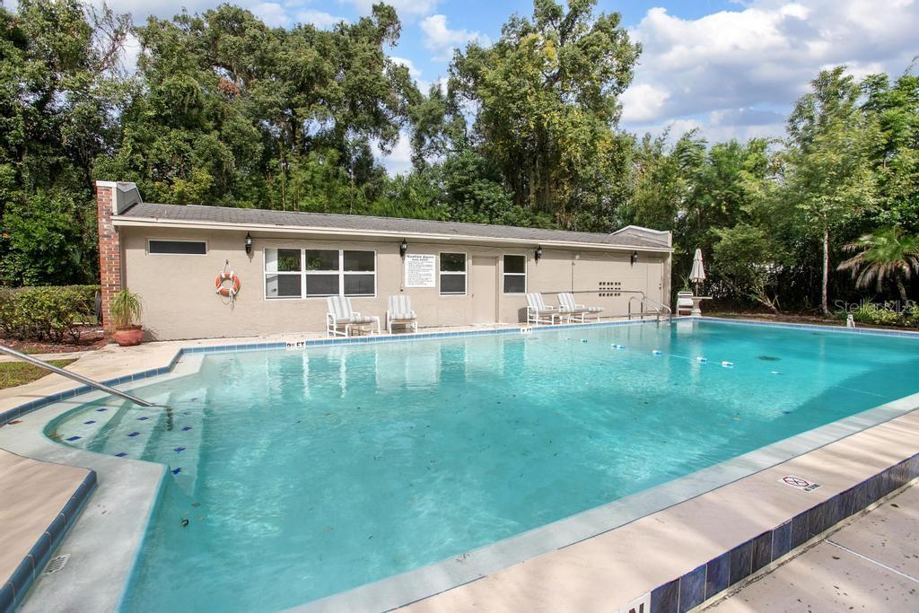 YORKFIELD SQUARE CONDO - Residential