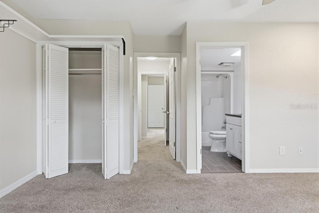 YORKFIELD SQUARE CONDO - Residential