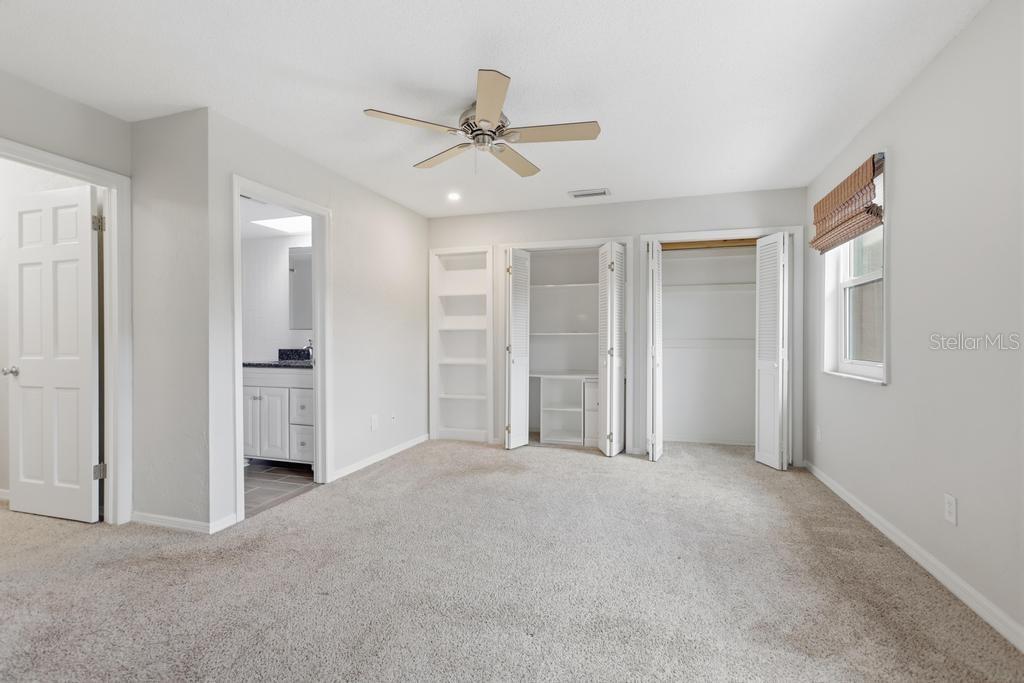 YORKFIELD SQUARE CONDO - Residential