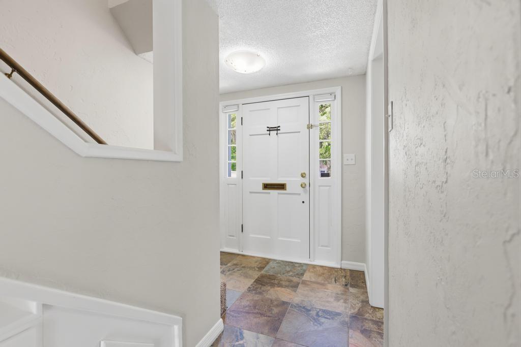 YORKFIELD SQUARE CONDO - Residential