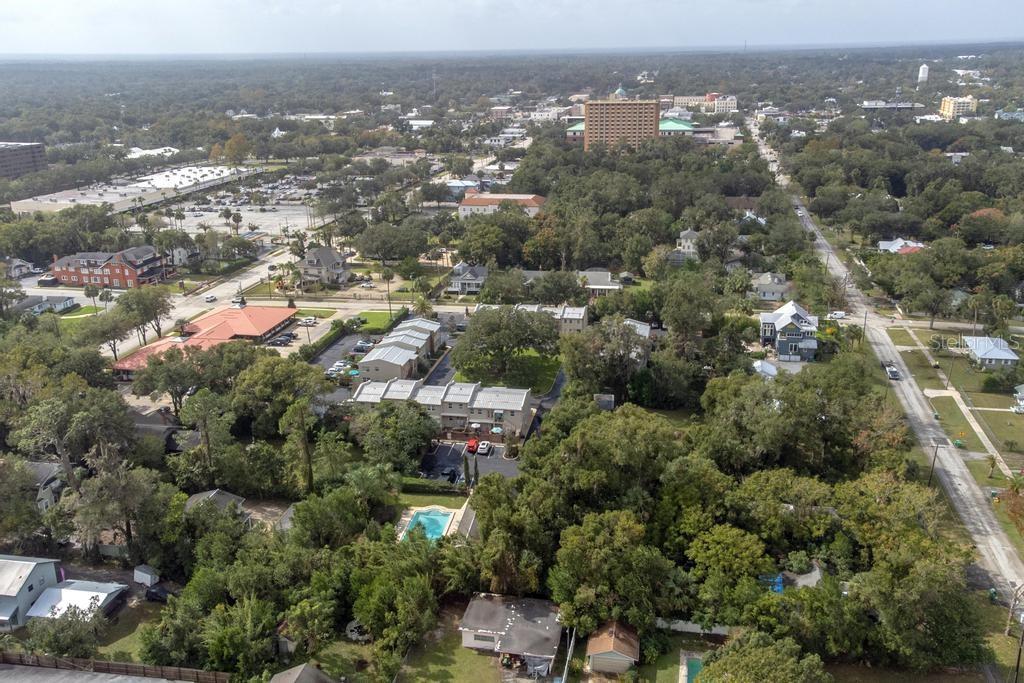 YORKFIELD SQUARE CONDO - Residential