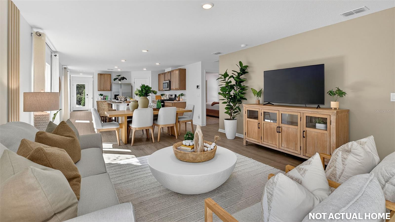 GRAND RESERVE AND GOLF CLUB - Residential