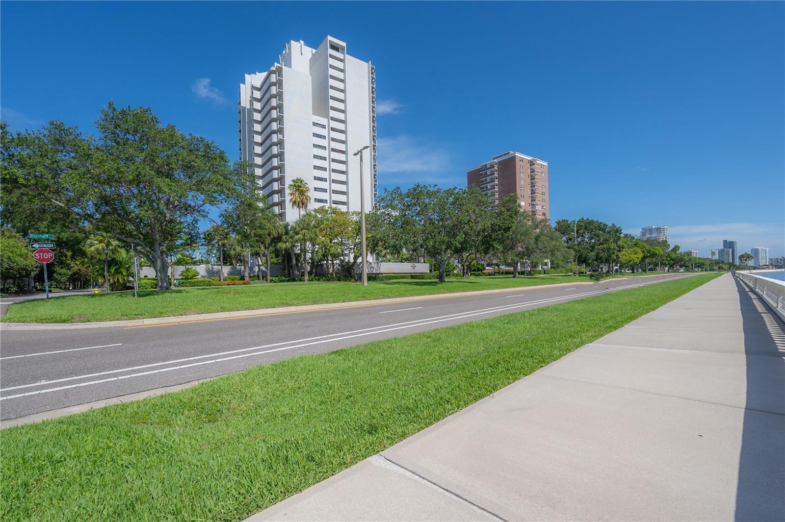 THE PINNACLE APTS A CONDO - Residential
