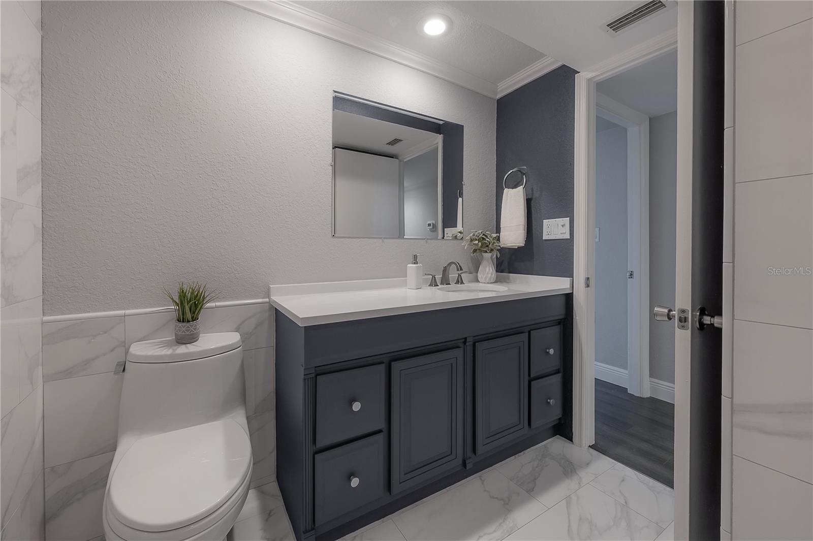 THE PINNACLE APTS A CONDO - Residential