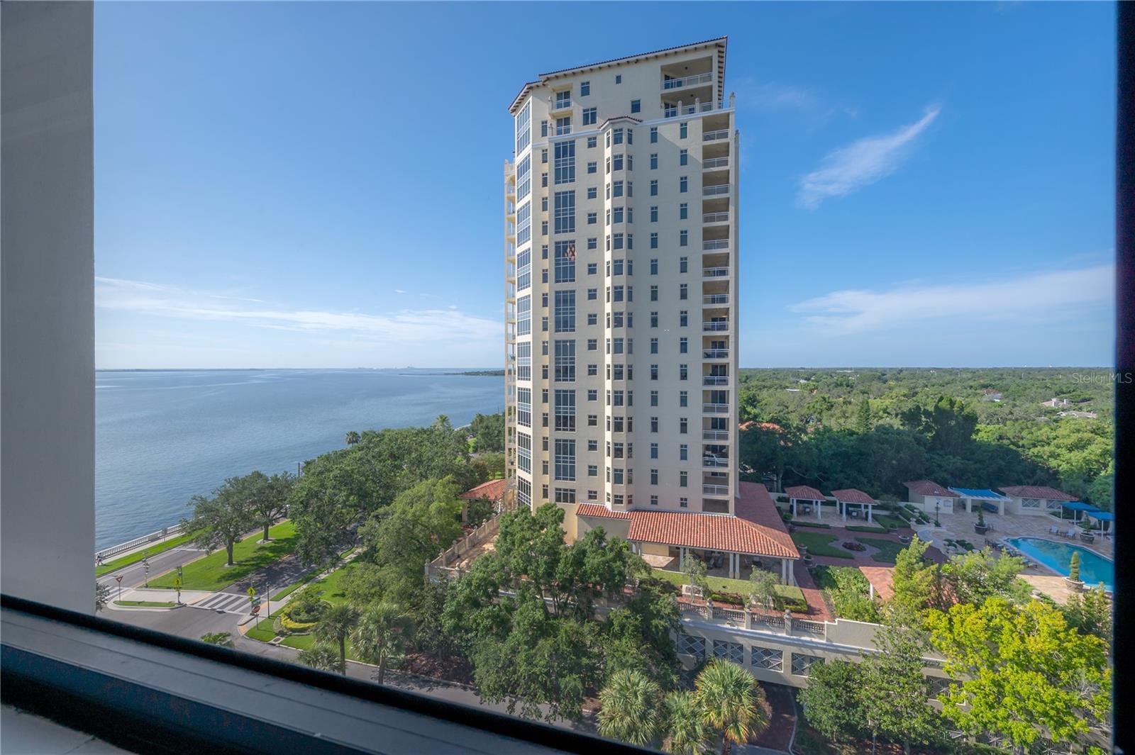 THE PINNACLE APTS A CONDO - Residential