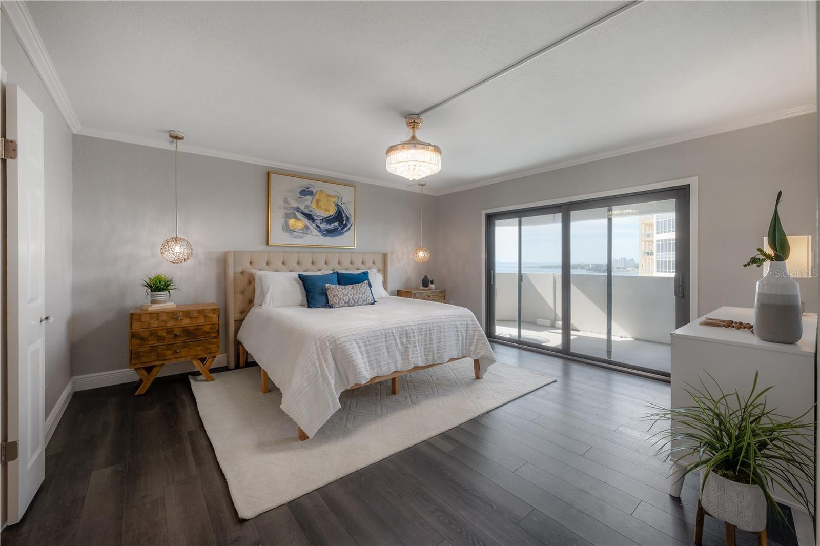 THE PINNACLE APTS A CONDO - Residential