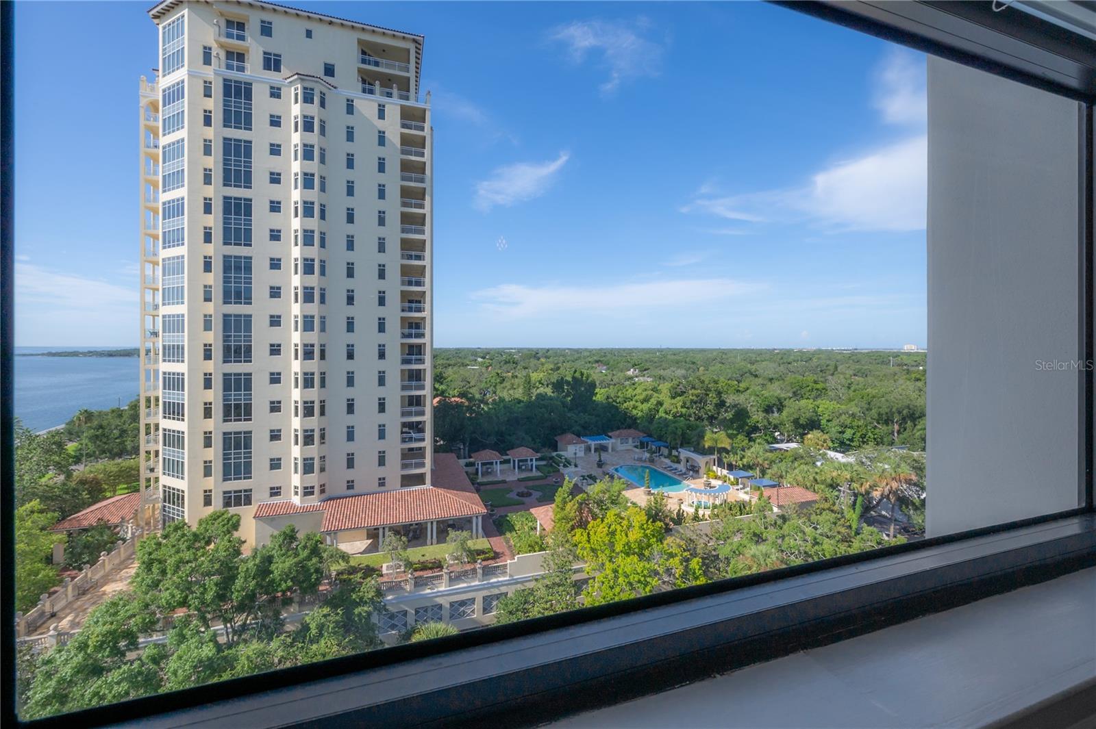 THE PINNACLE APTS A CONDO - Residential
