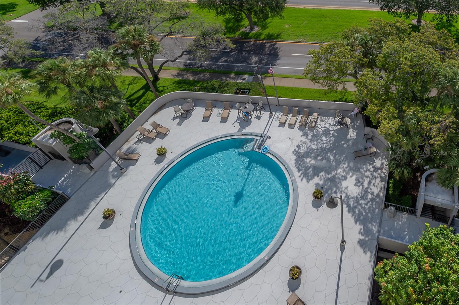THE PINNACLE APTS A CONDO - Residential