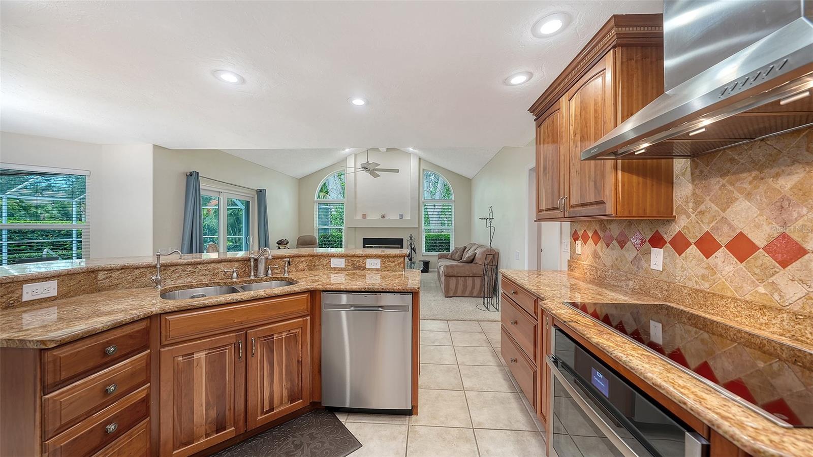 DEER CREEK - Residential