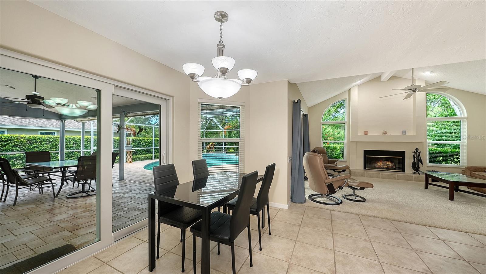 DEER CREEK - Residential