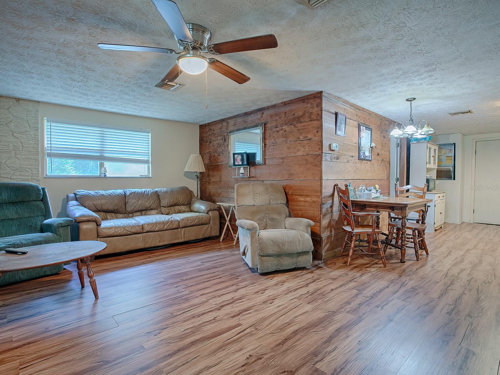 PANASOFFKEE RETREATS - Residential