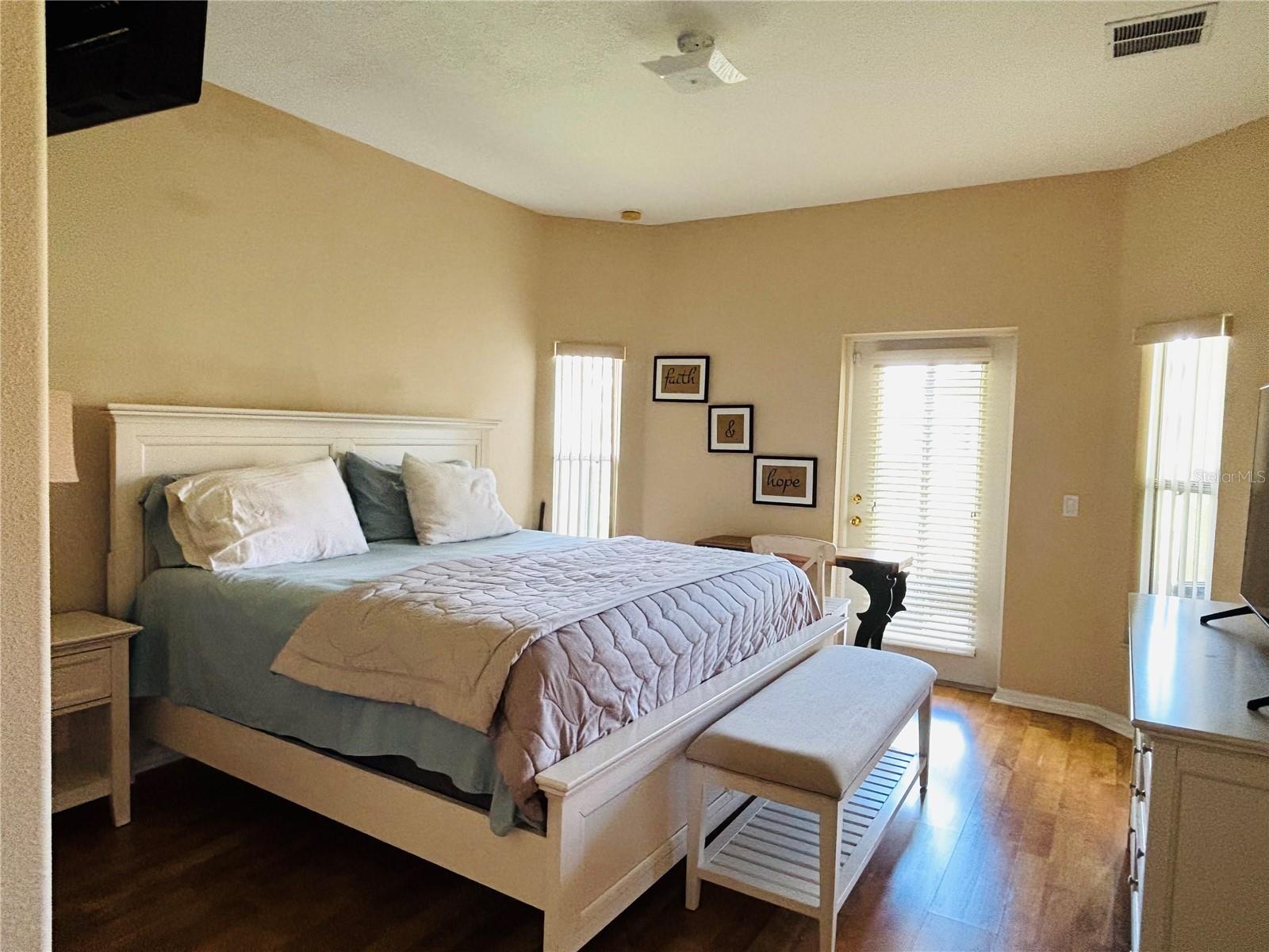 BELLALAGO PH 3 - Residential