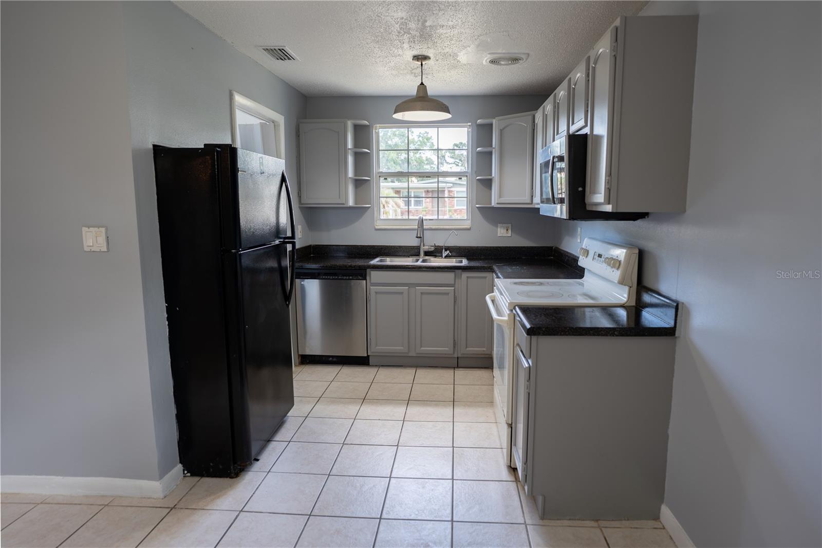 PLANTATION ESTATES UNIT 1 - Residential