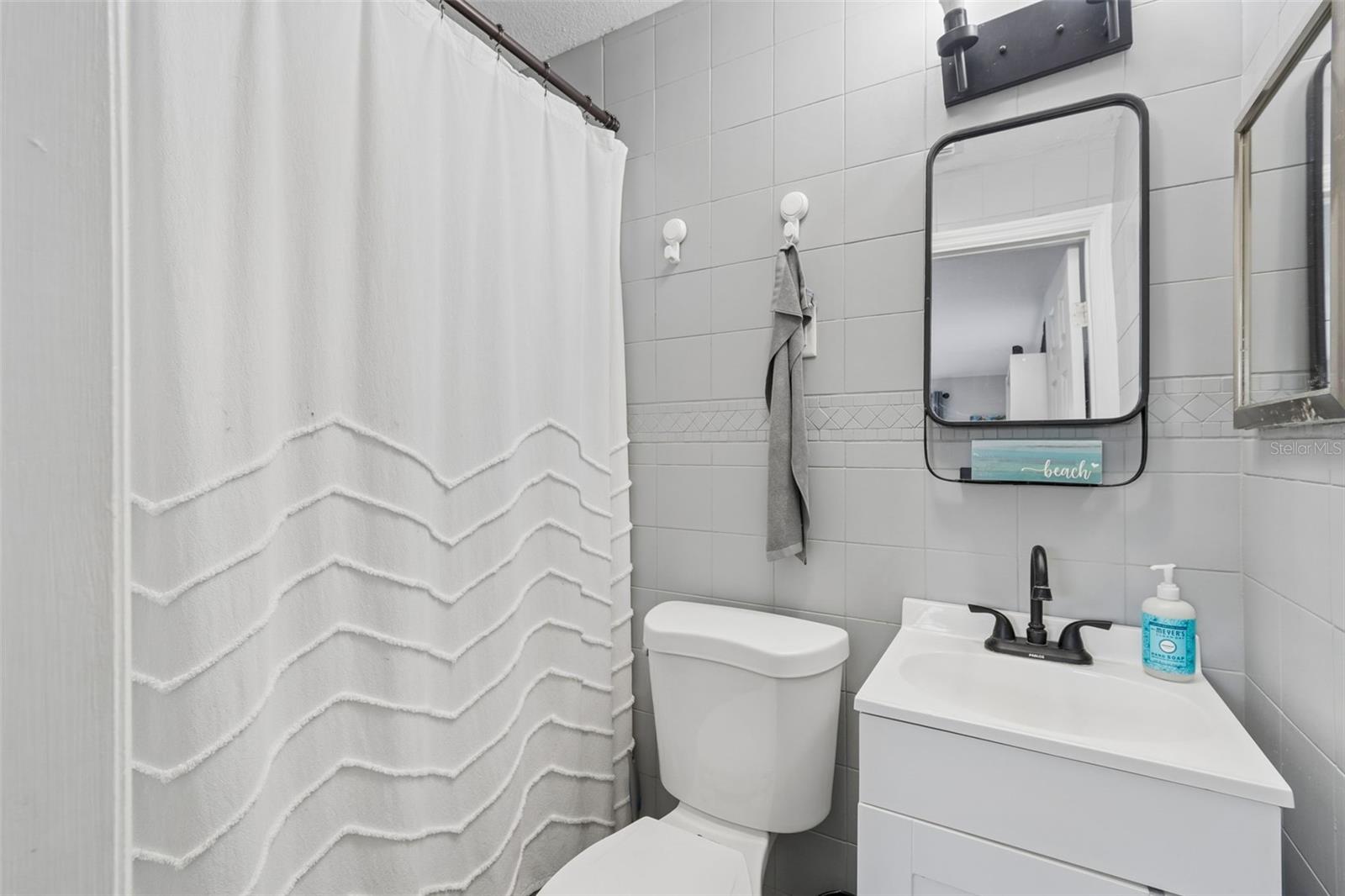 COLONY HEIGHTS - Residential