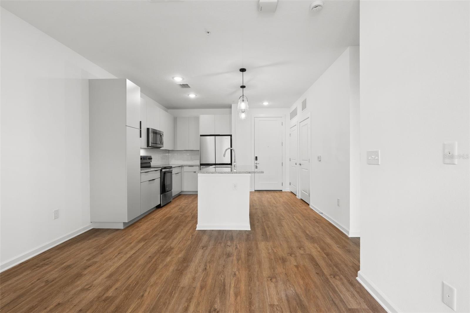 LUNARA APARTMENTS - Residential Lease
