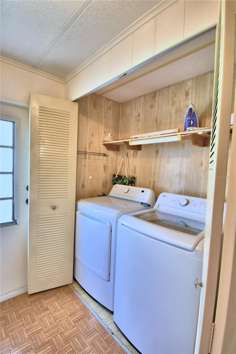 OAKWOOD ESTATES - Residential