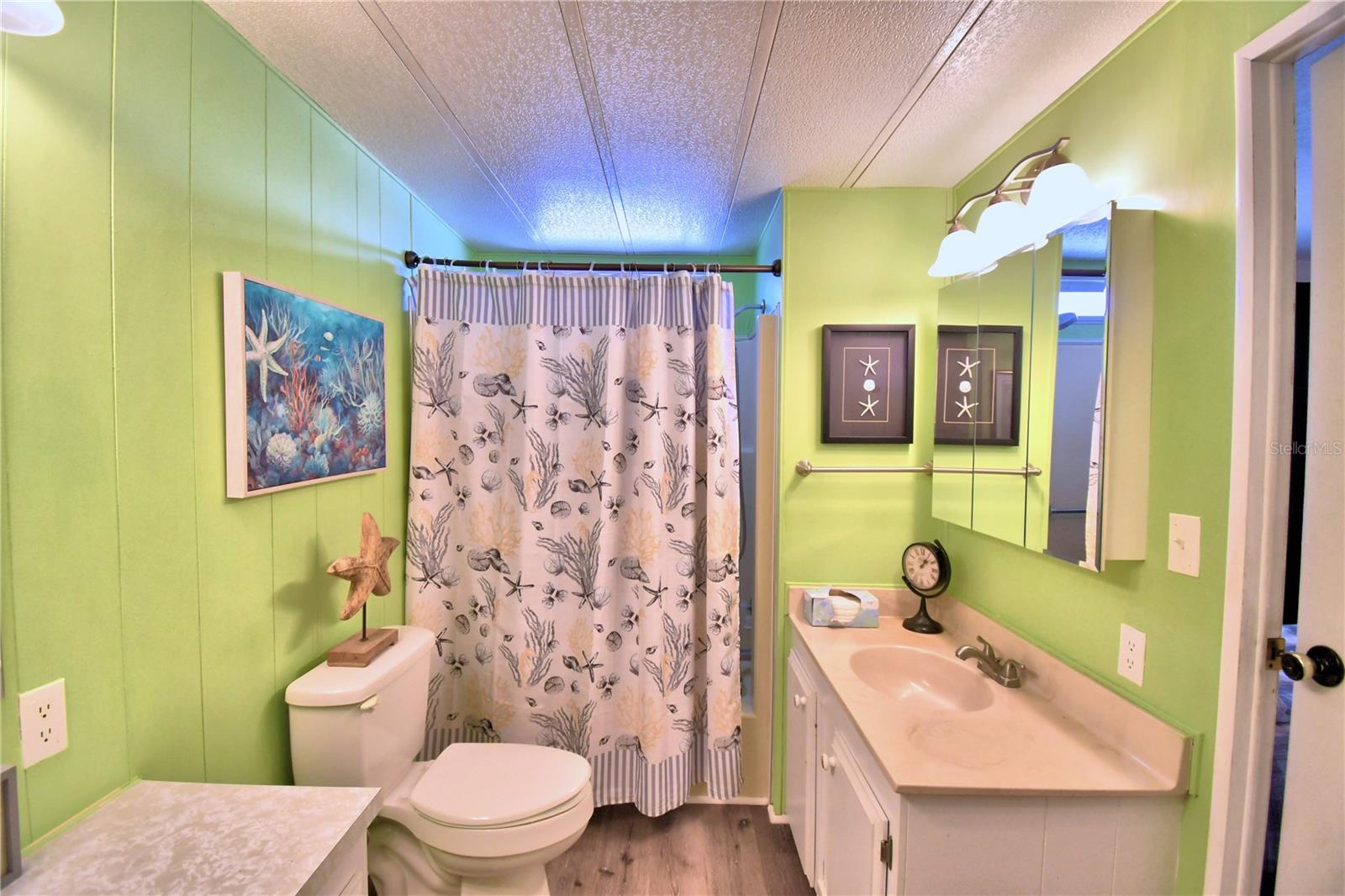 OAKWOOD ESTATES - Residential