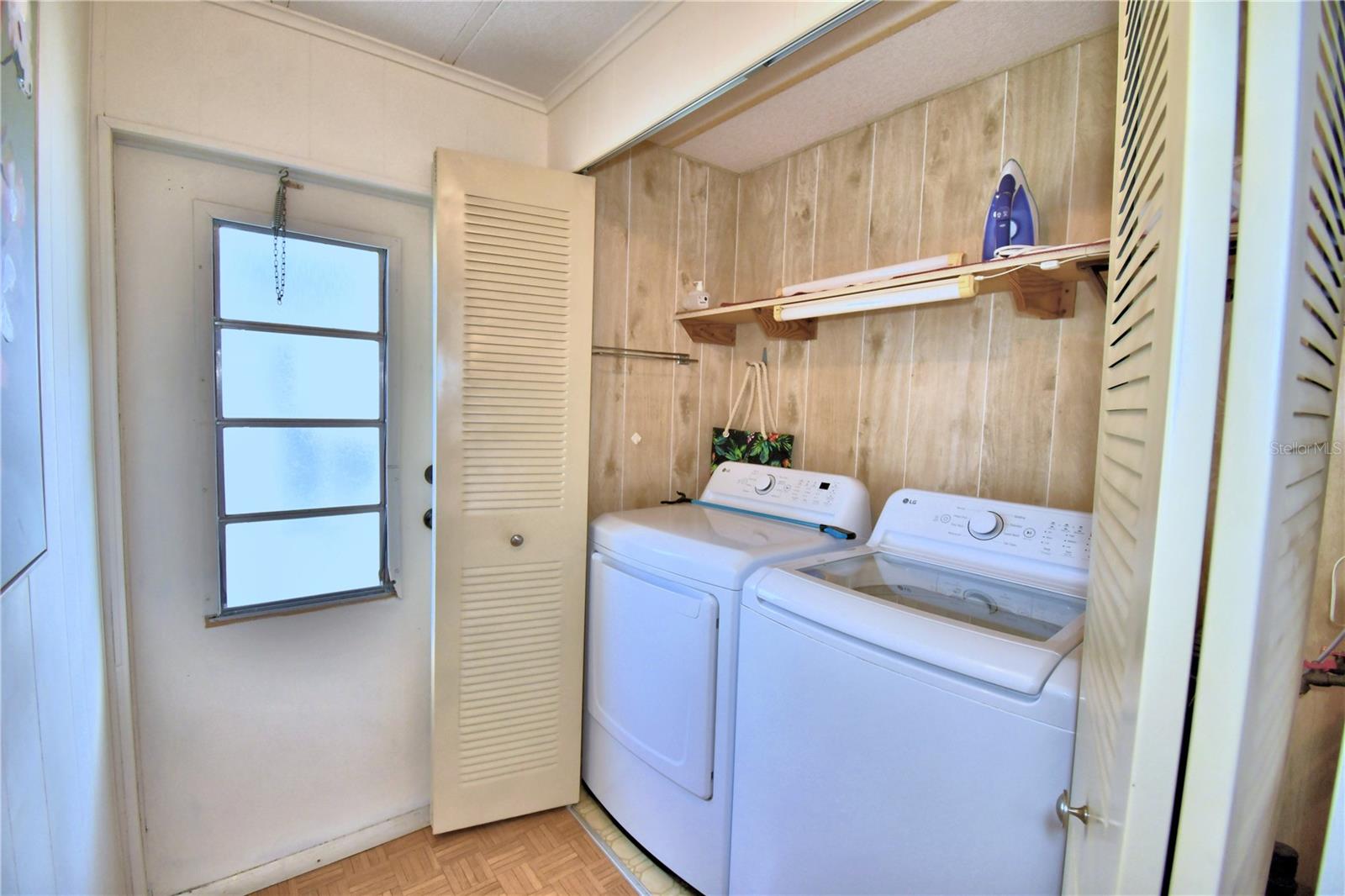 OAKWOOD ESTATES - Residential