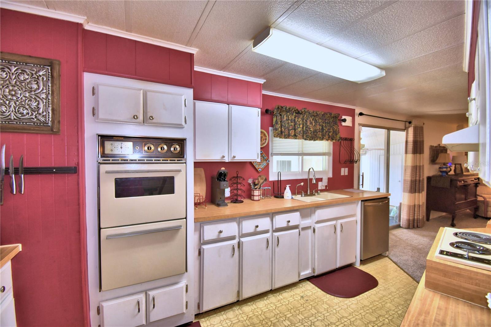 OAKWOOD ESTATES - Residential