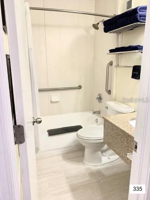 SAILPORT RESORT CONDO ON THE BAY - Residential