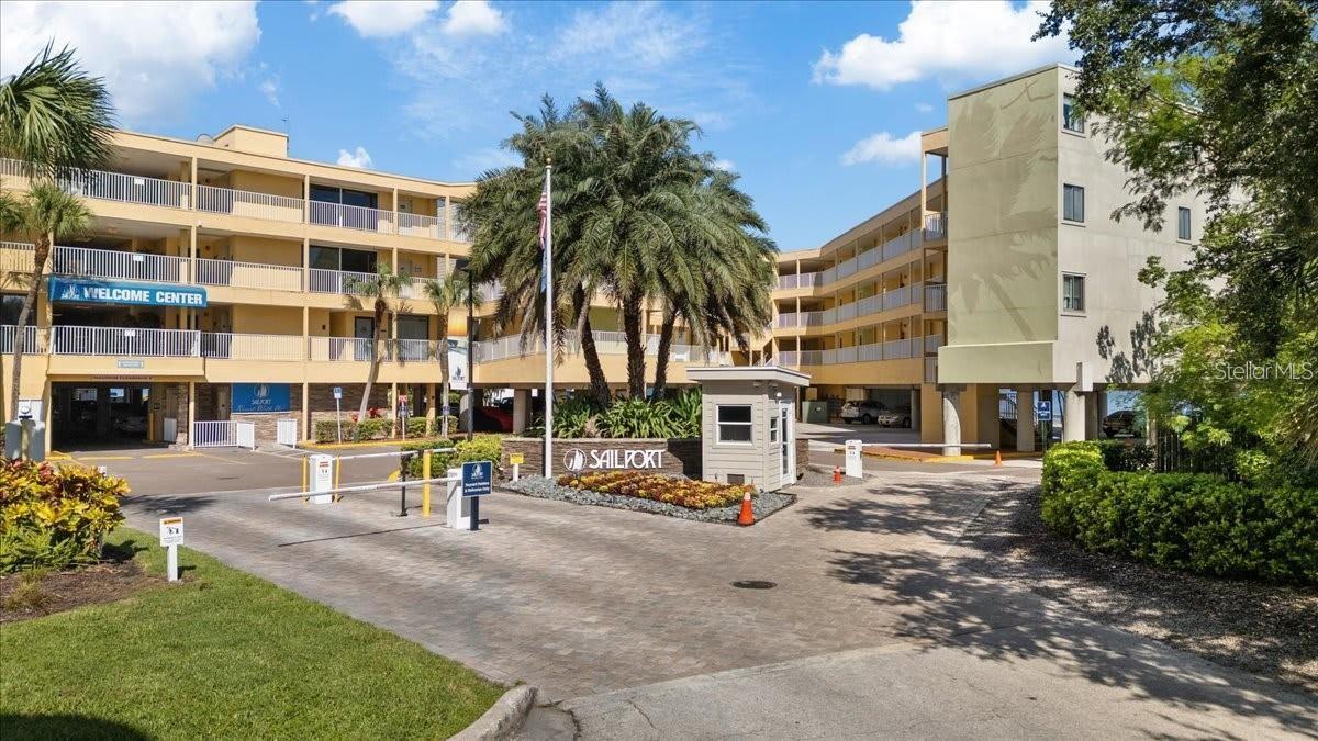 SAILPORT RESORT CONDO ON THE BAY - Residential
