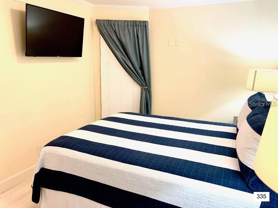 SAILPORT RESORT CONDO ON THE BAY - Residential