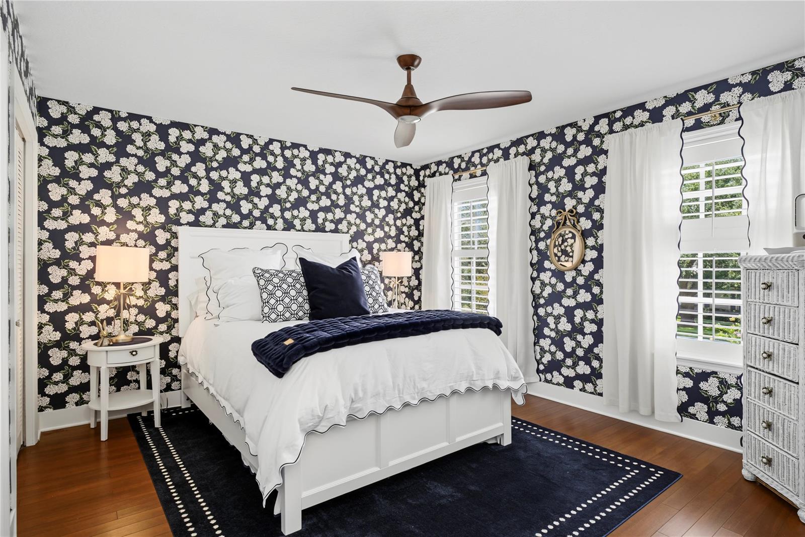HILLCREST - Residential