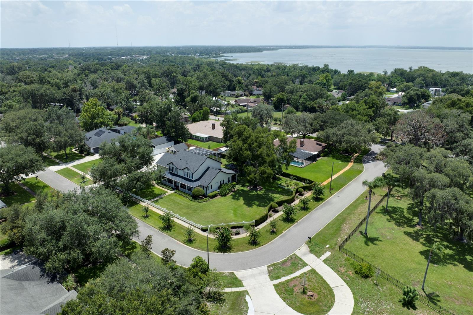 HILLCREST - Residential
