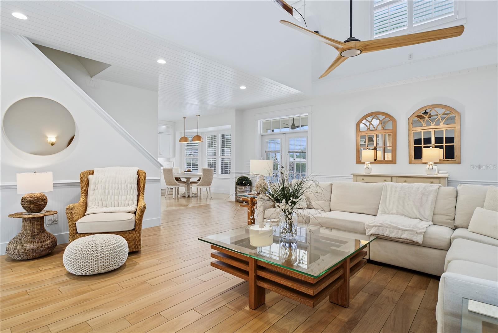 HILLCREST - Residential