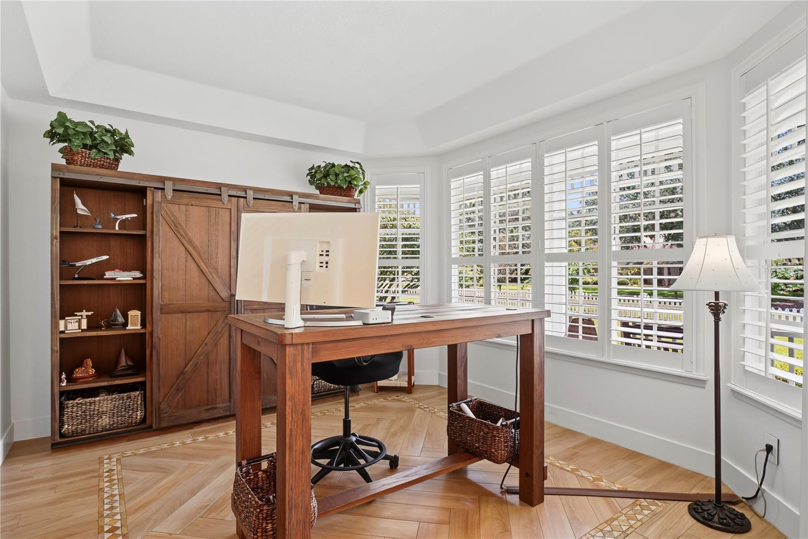 HILLCREST - Residential