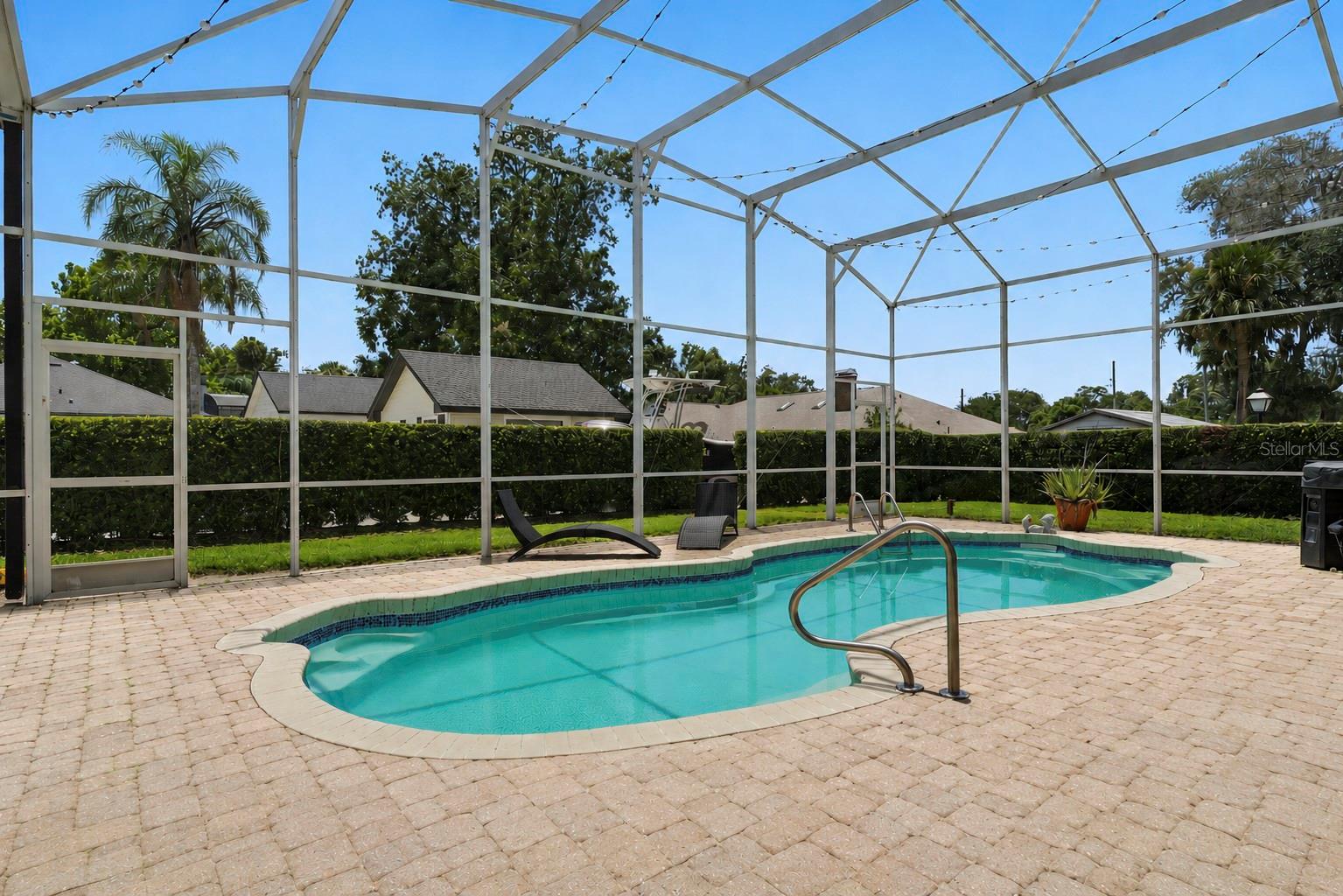 HILLCREST - Residential